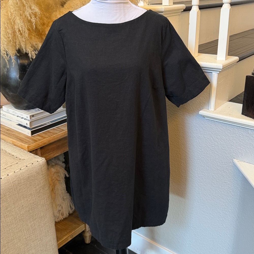 Abercrombie & Fitch Black Mini Shift Dress - Picture 2 of 7